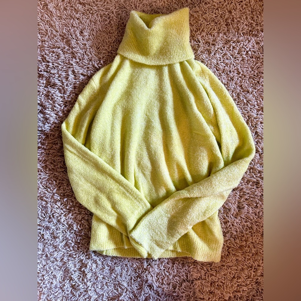 Manoush Turtleneck